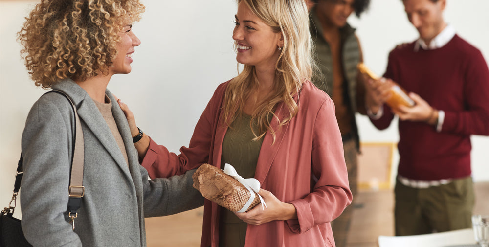 Here’s How To Be A Dream Thanksgiving Guest This Year